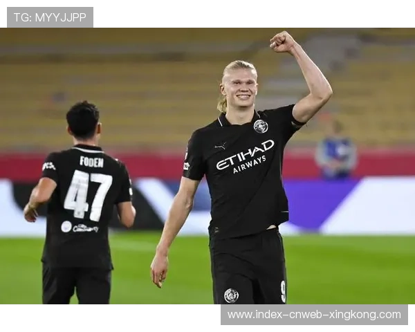 曼城哈兰德点球稳稳罚入继续领跑射手榜