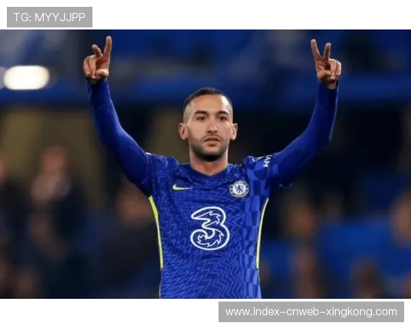 西汉姆连续抢断造反击,帕奎塔中路强突收获全场喝彩——竞技场上的装备哲学与训练秘密